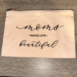 Cream Cosmetic Bag with Inspiring Text and Zipper Closure new without tags
